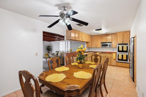 Dining room, Interior, Kitchen