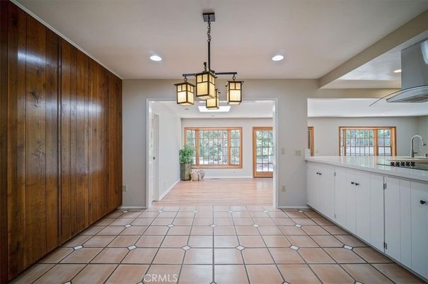 Interior, Kitchen, Pendant Lights, Recessed Lighting