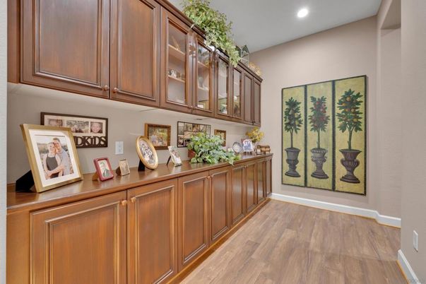 Interior, Recessed Lighting, Wood Texture Flooring