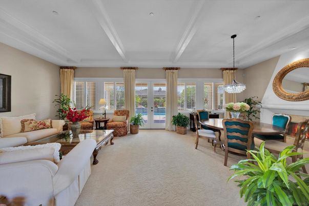 Dining room, Interior, Living room, Pendant Lights, Recessed Lighting