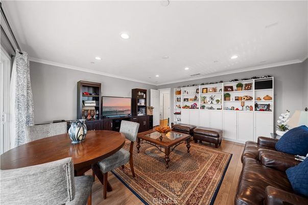 Dining room, Interior, Living room, Recessed Lighting, Wood Texture Flooring