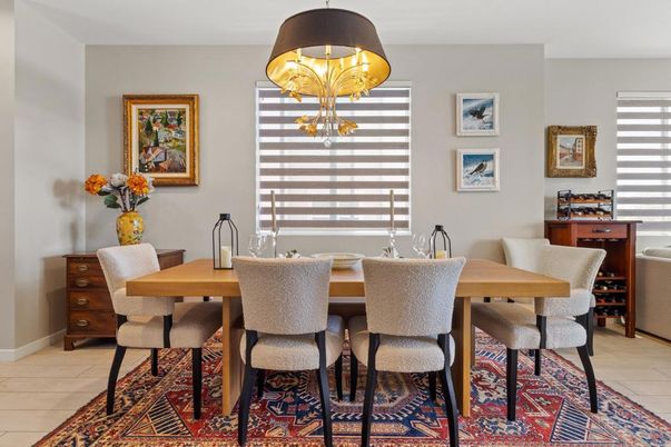 Chandelier, Dining room, Interior
