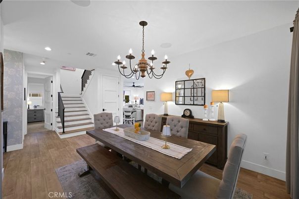 Chandelier, Dining room, Interior, Recessed Lighting, Wood Texture Flooring
