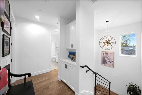 Interior, Pendant Lights, Recessed Lighting, Wood Texture Flooring