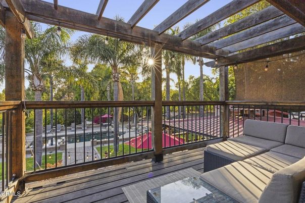 Exterior, Wood Texture Flooring