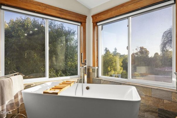 Bathroom, Free Standing Baths, Interior