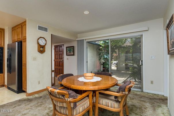 Dining room, Interior, Kitchen, Recessed Lighting