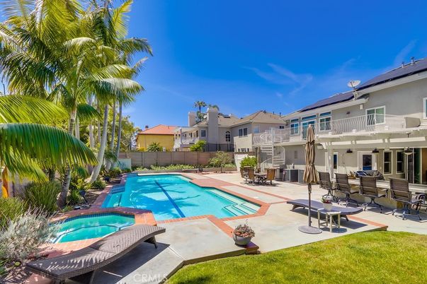 Exterior, Pool, Solar Panels