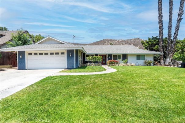 Attached, Backyard, Exterior, Facade, Ranch