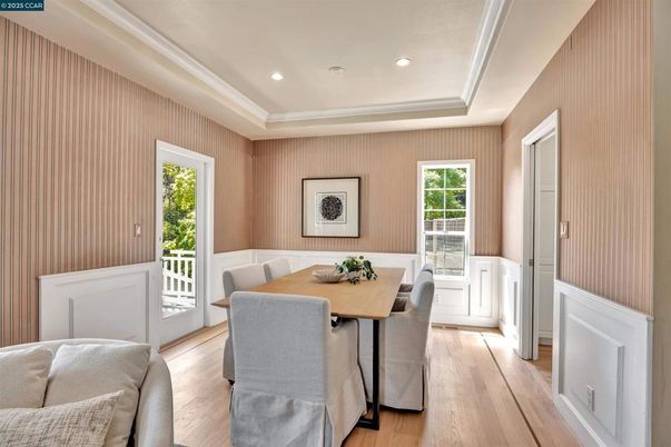 Dining room, Interior, Recessed Lighting, Wood Texture Flooring
