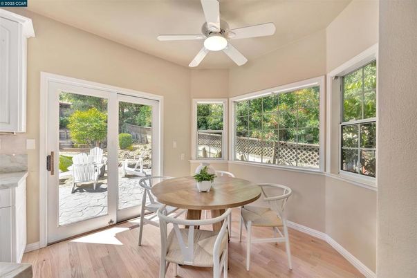 Dining room, Interior, Sun Room, Wood Texture Flooring