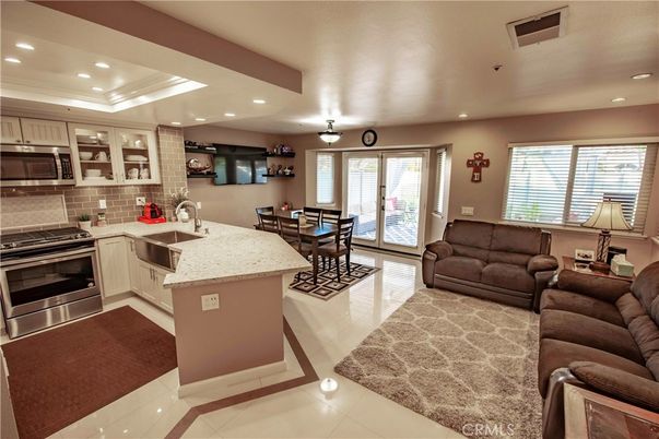 Dining room, Interior, Kitchen, Living room, Recessed Lighting, Stainless Steel Appliances