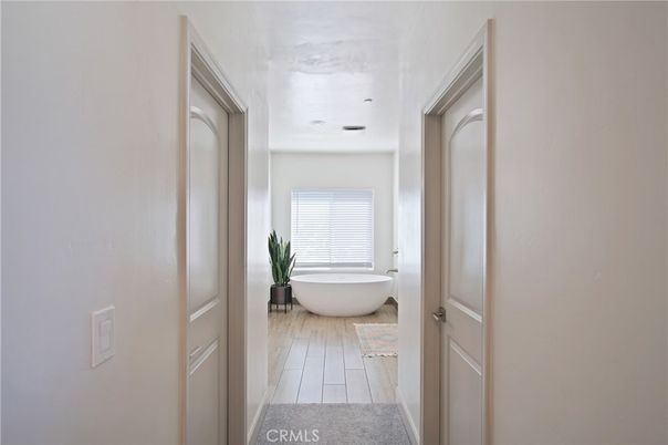 Bathroom, Free Standing Baths, Interior, Recessed Lighting, Wood Texture Flooring