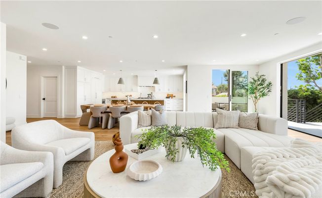 Dining room, Interior, Kitchen, Living room, Recessed Lighting, Wood Texture Flooring