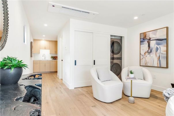 Interior, Recessed Lighting, Utility Closets, Washer, Wood Texture Flooring