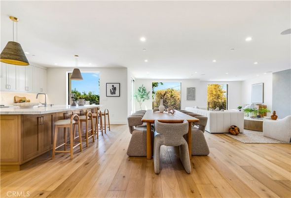 Dining room, Interior, Kitchen, Living room, Pendant Lights, Recessed Lighting, Wood Texture Flooring