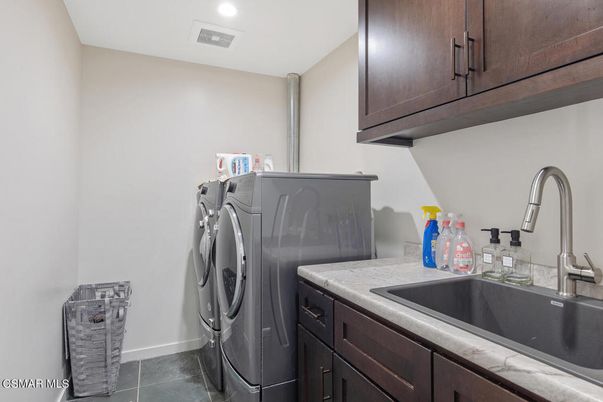 Interior, Recessed Lighting, Washer