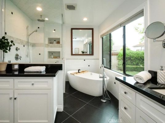 Bathroom, Dual Sink Vanities, Free Standing Baths, Glass Shower, Interior, Recessed Lighting