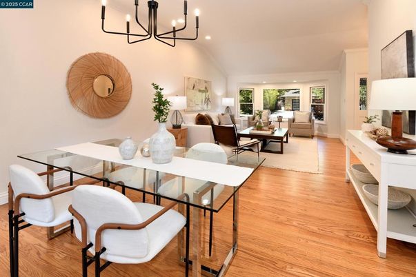 Chandelier, Dining room, Interior, Living room, Recessed Lighting, Wood Texture Flooring