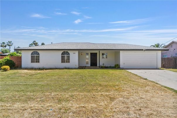 Attached, Backyard, Exterior, Facade, Ranch
