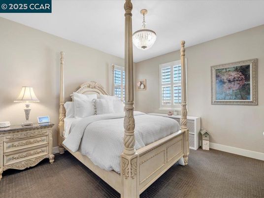 Bedroom, Interior, Pendant Lights