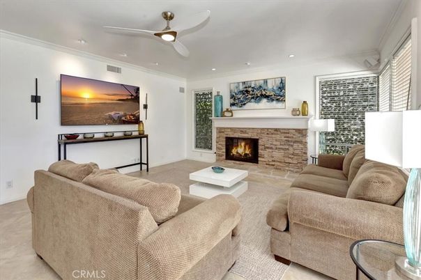Fireplace, Interior, Living room, Recessed Lighting