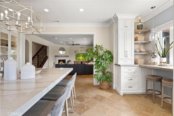 Fireplace, Interior, Living room, Pendant Lights, Recessed Lighting