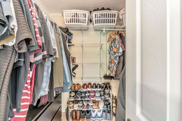 Interior, Walk-in Closets