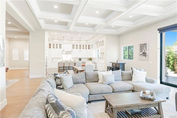 Interior, Kitchen, Living room, Pendant Lights, Recessed Lighting, Wood Texture Flooring