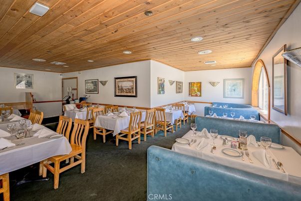 Dining room, Interior, Recessed Lighting, Wooden Ceilings