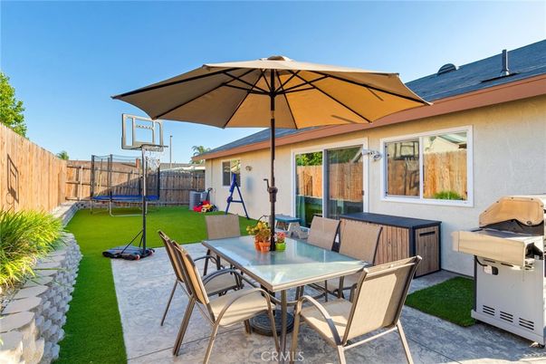 Backyard, Exterior, Hot Tub