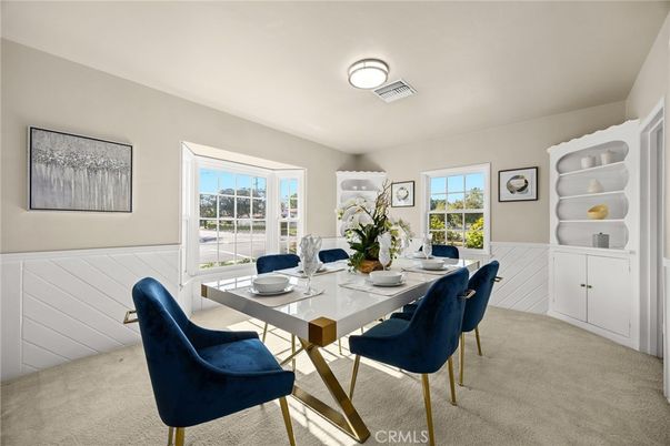 Dining room, Interior