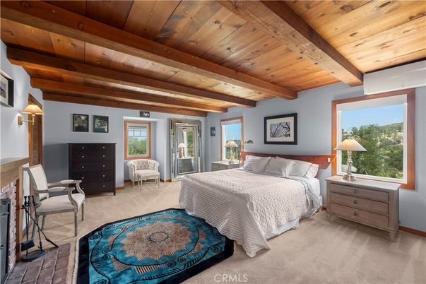 Bedroom, Interior, Wooden Beams, Wooden Ceilings