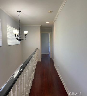 Interior, Pendant Lights, Recessed Lighting, Wood Texture Flooring