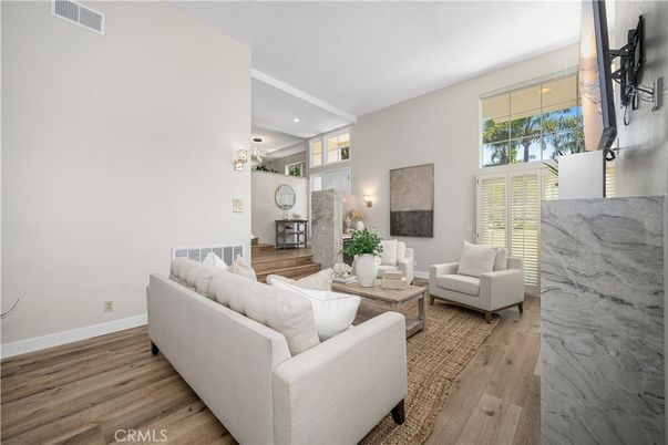 Interior, Living room, Recessed Lighting, Wood Texture Flooring