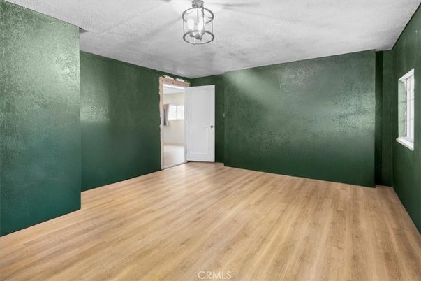 Empty room, Interior, Pendant Lights, Wood Texture Flooring