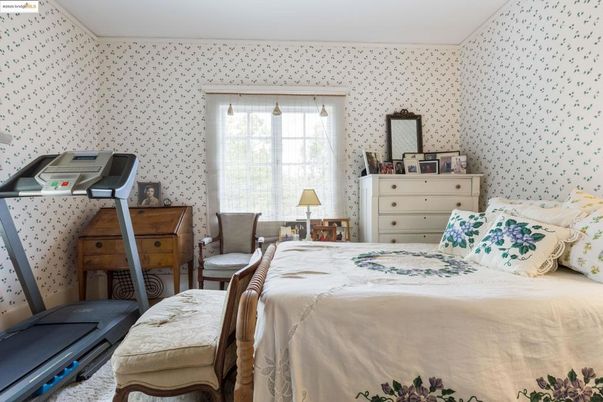 Bedroom, Fitness Equipment, Interior