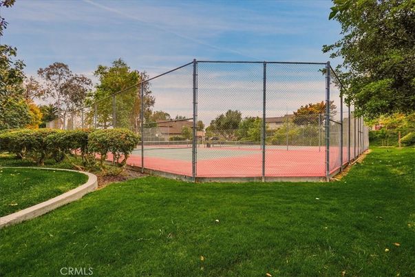 Exterior, Tennis Courts