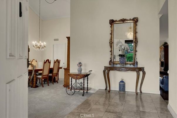 Chandelier, Dining room, Interior