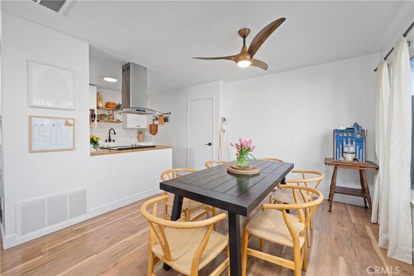 Dining room, Interior, Kitchen, Recessed Lighting, Wood Texture Flooring