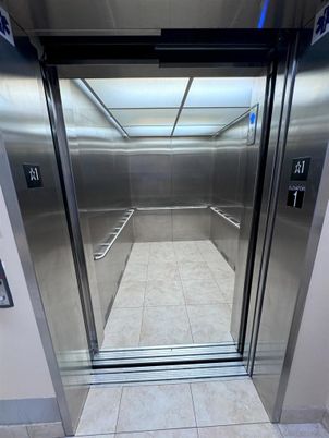 Elevator, Interior