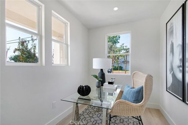 Home Office, Interior, Recessed Lighting, Wood Texture Flooring