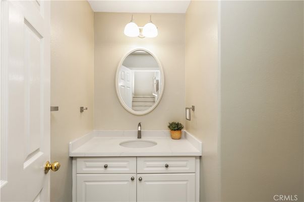 Bathroom, Interior, Tile Countertops