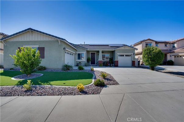 Attached, Exterior, Facade, Solar Panels, Ranch