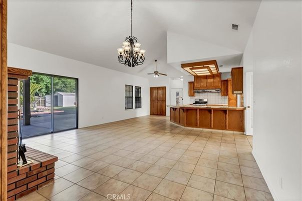 Chandelier, Interior, Kitchen