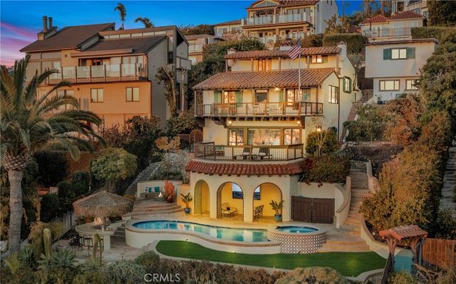 Exterior, Facade, Pool, Mediterranean