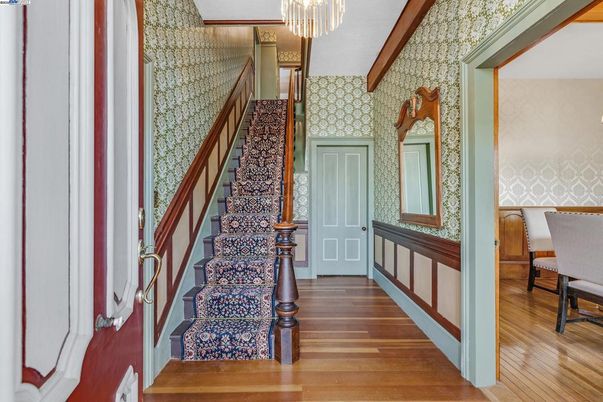 Chandelier, Interior, Wood Texture Flooring