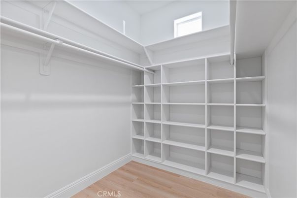 Interior, Walk-in Closets, Wood Texture Flooring