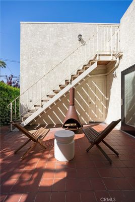 Exterior, Fireplace