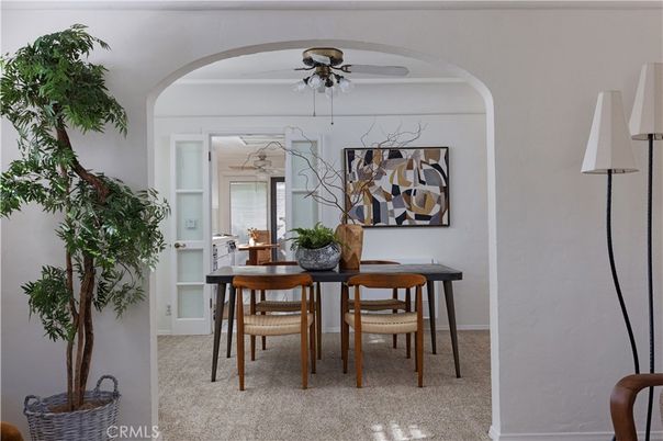 Dining room, Interior